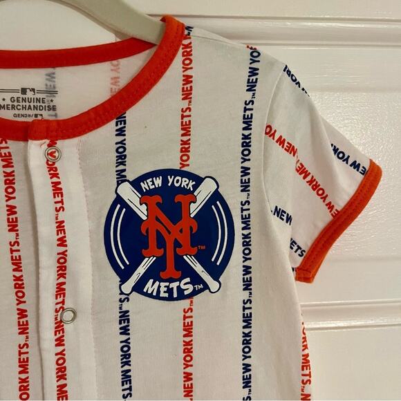 MLB Baseball Mets 24M NWOT Genuine On-Site Merchandise Onesie, Halloween Costume - Picture 3 of 6